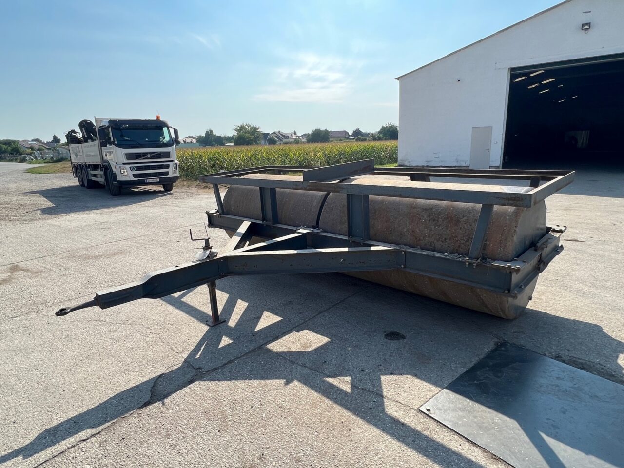 Turf roller